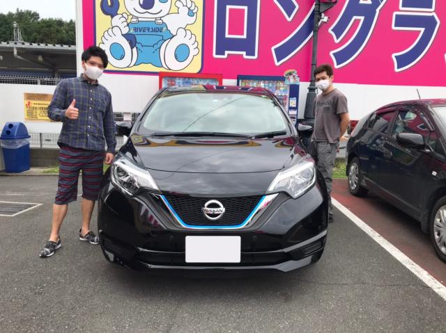 日産　ノート（エルザ16号町田ショールーム）