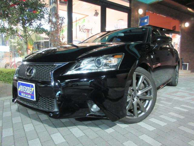 レクサス　GS350（本社ショールーム）