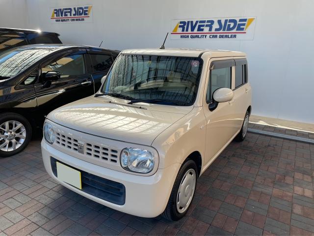 スズキ　アルトラパン（エルザ16号町田ショールーム）