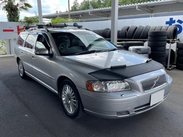 ボルボ　V70（エルザ16号町田ショールーム）