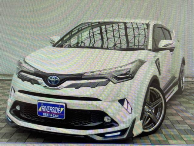 トヨタ　C-HR（エルザ16号町田ショールーム）