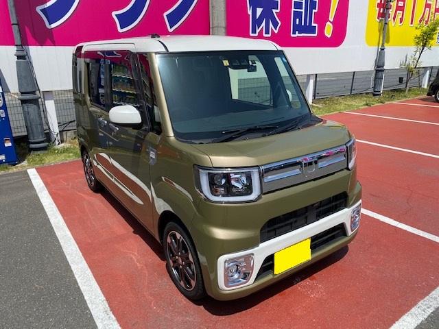 ダイハツ　ウェイク（エルザ１６号町田ショールーム）