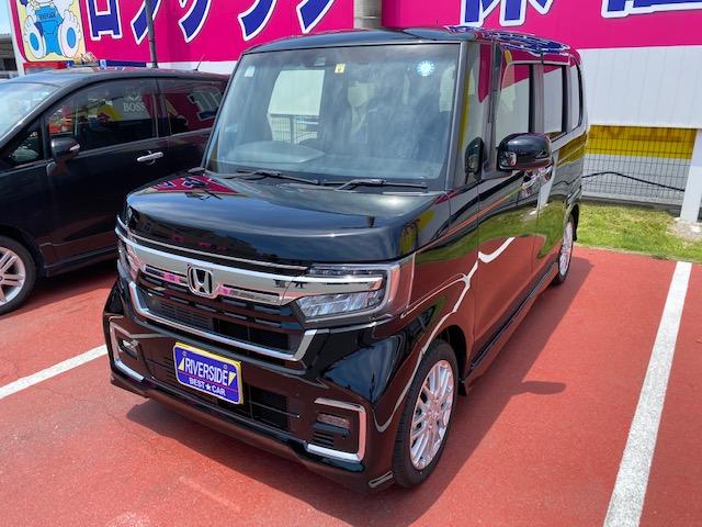 ホンダ　N-BOX（エルザ16号町田ショールーム）