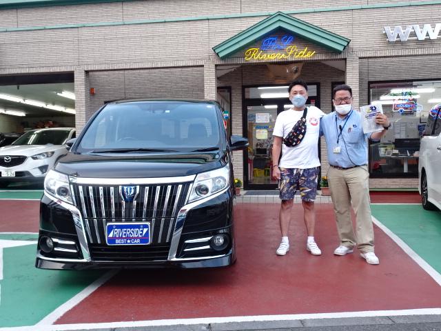トヨタ　エスクァイア（エルザ横浜店）