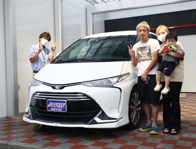 トヨタ　エスティマ（ユーロカーズ）