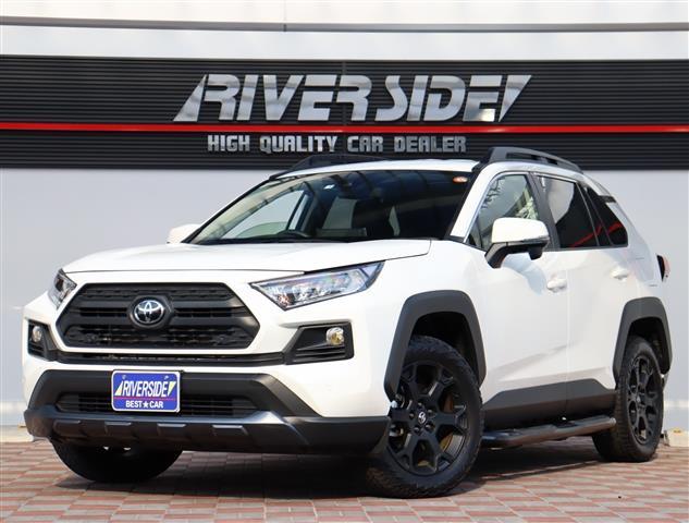 トヨタ　RAV4（エルザ横浜店）