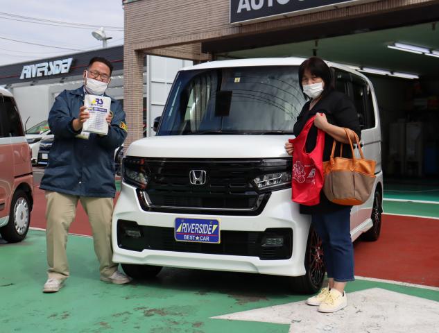ホンダ　Ｎ　BOX（エルザ横浜店）