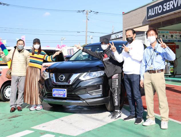 日産　エクストレイル（エルザ横浜店）
