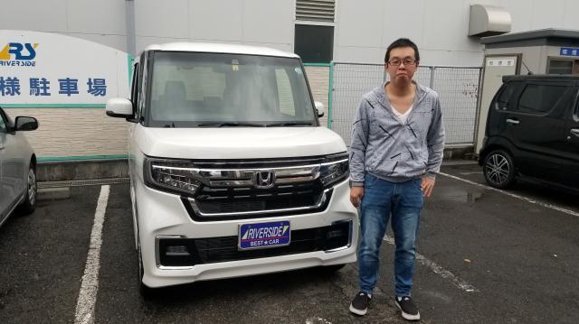ホンダ　ＮＢＯＸカスタム（本社ショールーム）