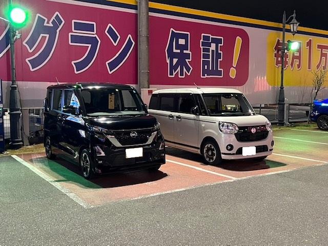 ニッサン　ルークス（エルザ16号町田ショールーム）