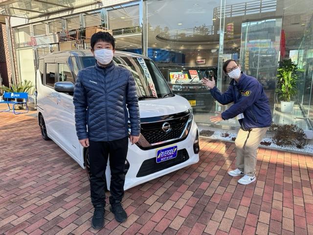 日産 ルークス（エルザ藤沢ショールーム）