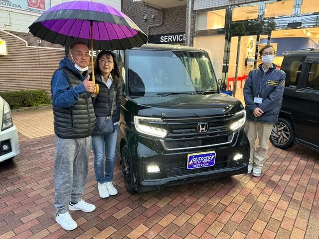 ホンダ　Ｎ－ＢＯＸ（エルザ藤沢ショールーム）