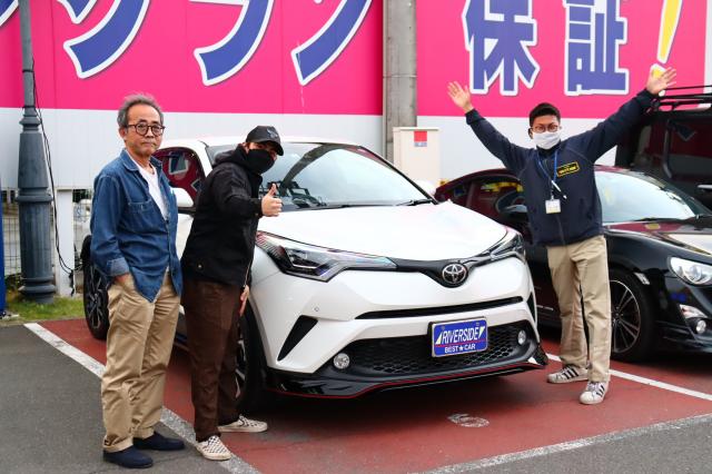トヨタ　C-HR（エルザ16号町田ショールーム）
