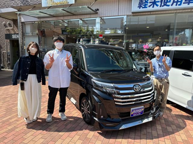 トヨタ　ルーミー（エルザ藤沢ショールーム）
