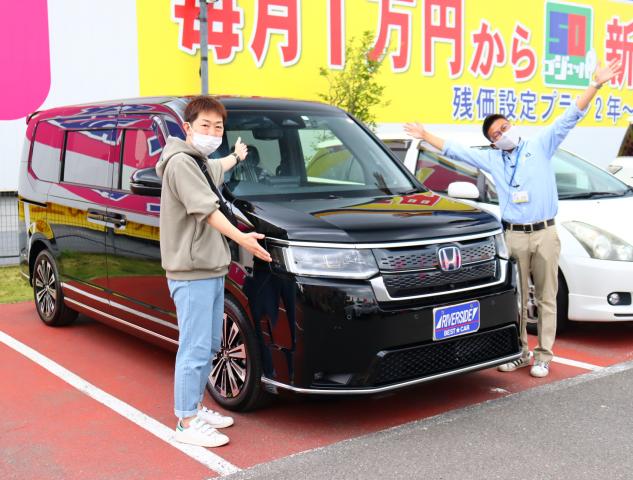 ホンダ　ステップワゴンスパーダ（エルザ１６号町田ショールーム）