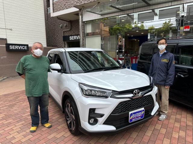 トヨタ　ライズ（エルザ藤沢ショールーム）