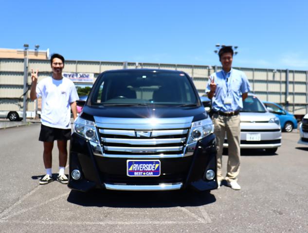 トヨタ　ノア（エルザ16号町田ショールーム）