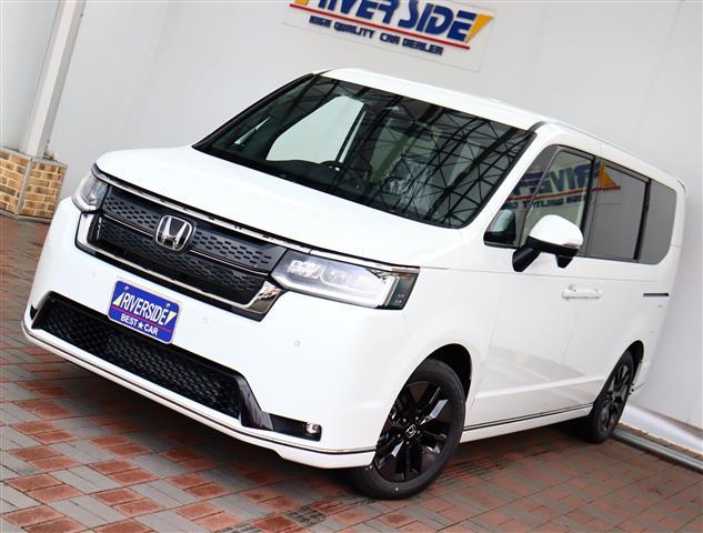 ホンダ　ステップワゴン（エルザ16号町田ショールーム）