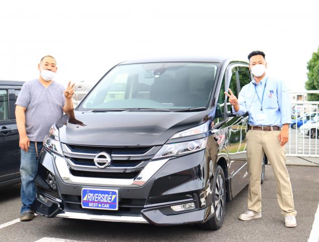 日産　セレナ（エルザ横浜店）