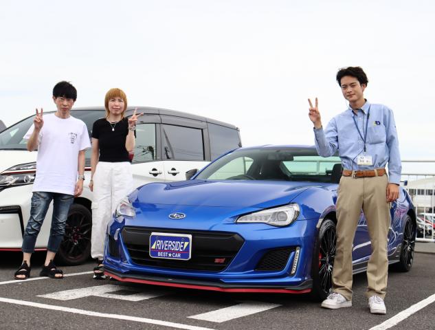 スバル　BRZ（エルザ横浜店）