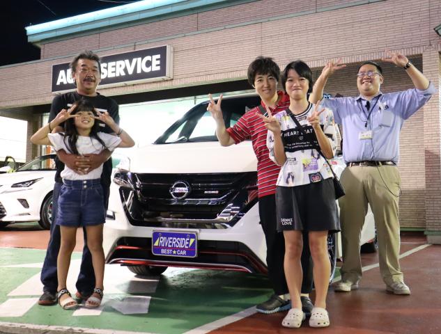日産　セレナ（エルザ横浜店）