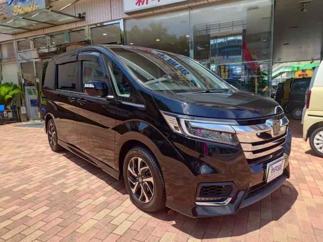 ホンダ　ステップワゴン（エルザ藤沢ショールーム）