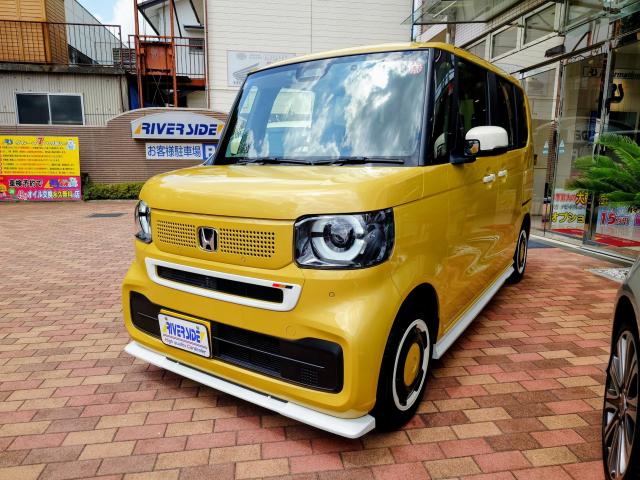 ホンダ　N-BOX（エルザ藤沢ショールーム店）